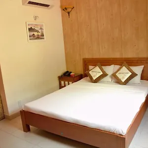 2* Hotel Vien Ngoc Xanh 1